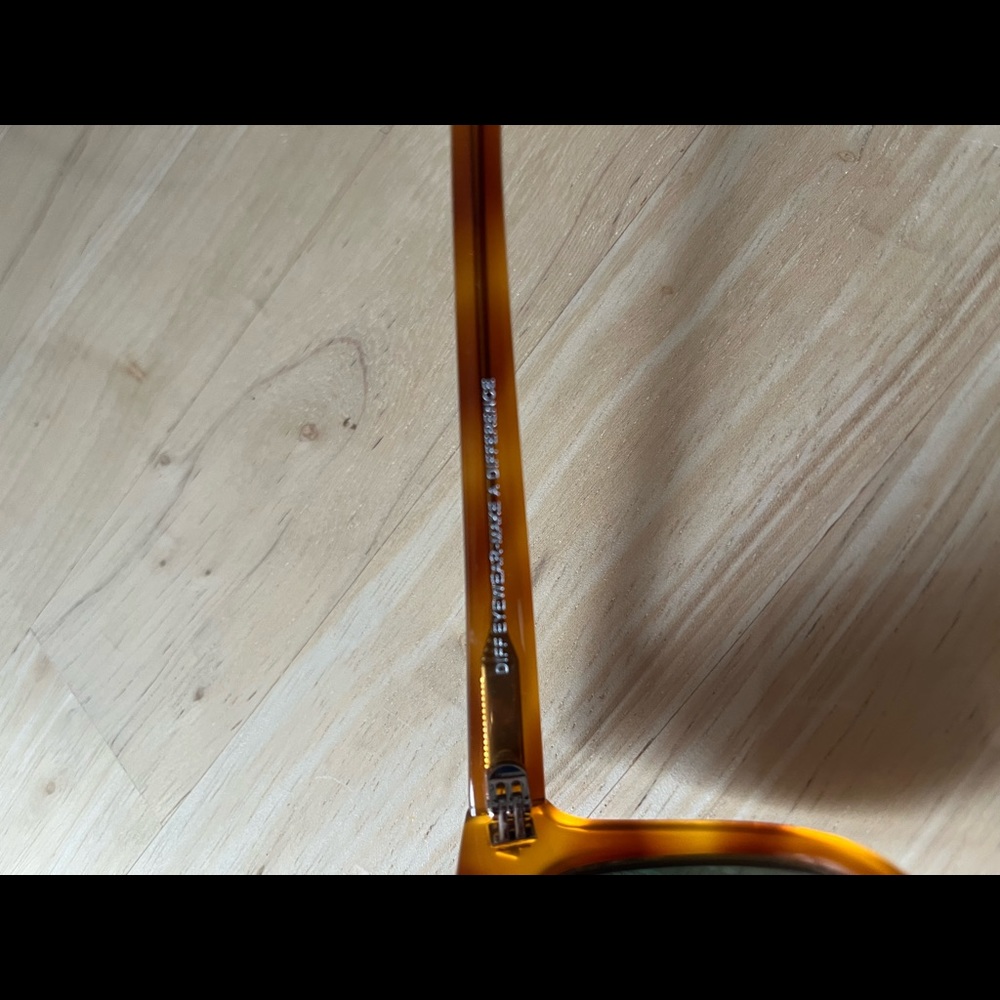 Diff Sunglasses - image 5